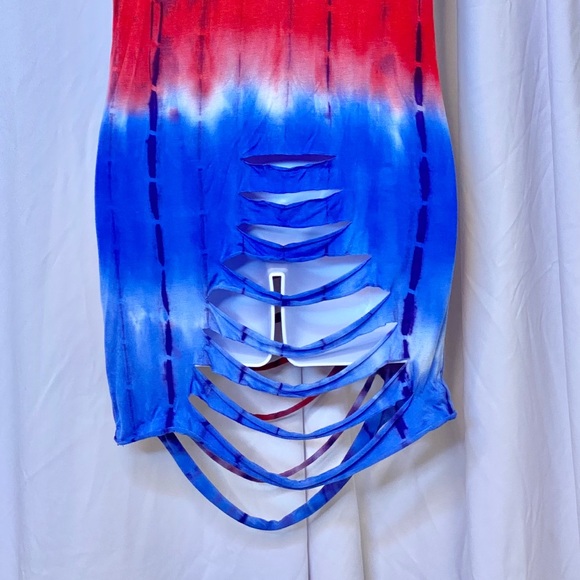 Tie dye ripped Tee - Picture 4 of 4